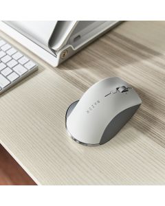 Razer Pro Click Mouse by Humanscale