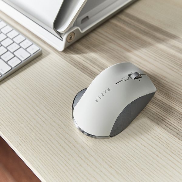 Razer Pro Click Ergonomic Mouse by Humanscale