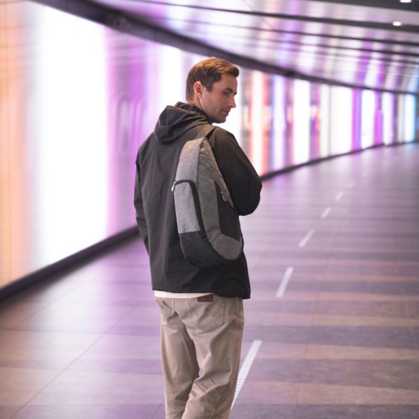 Healthy Back Bag - Active Traveller Medium