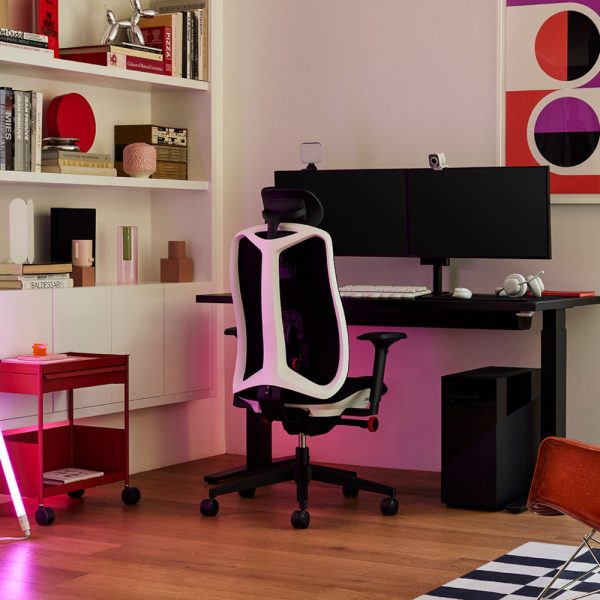 Herman Miller VANTUM Gaming Chair