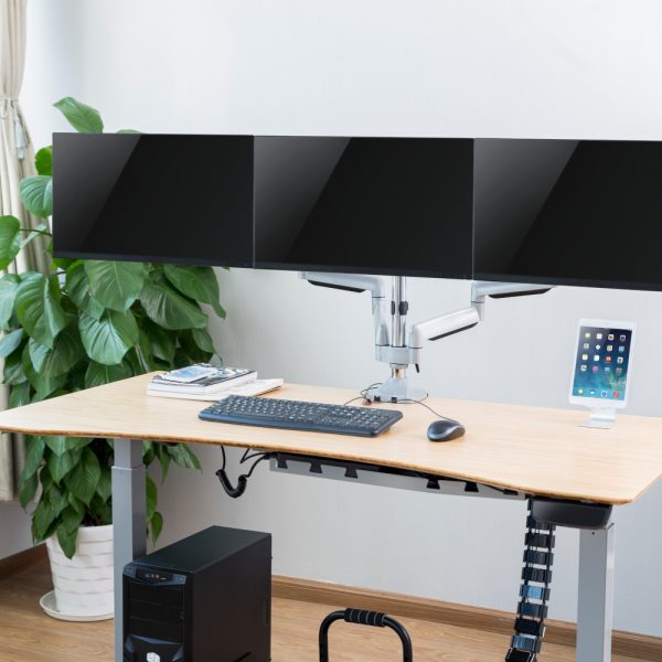 Ergo-V TRIPLE - Flex Monitor Arm with USB