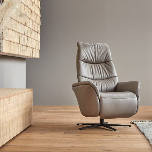 Himolla Azure 'Lift and Rise' Recliner 7051 - Easy Swing